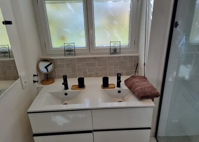 Gare - La Blancheraie Bed & Breakfast 3*